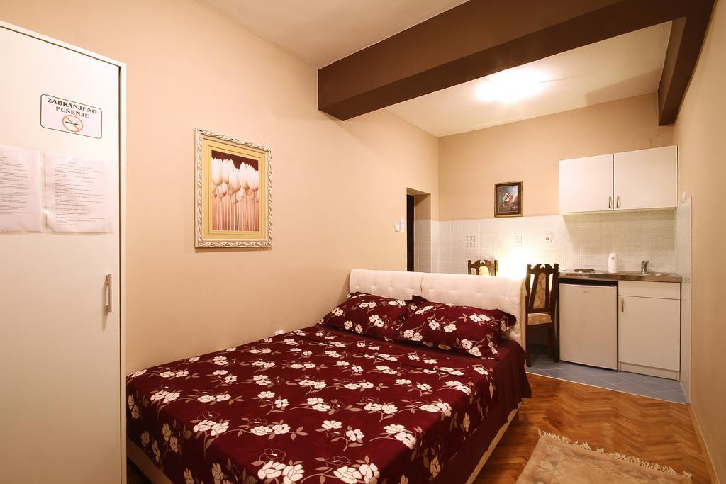 Apartments Vila Galileo Budva Szoba fotó